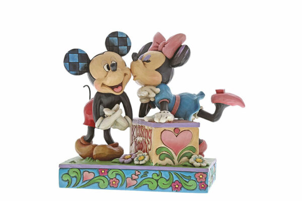 Mickey y Minnie "Kissing booth"
