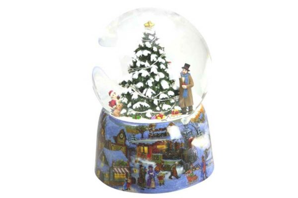 Bola de nieve "Adornando con luces el Árbol de Navidad"